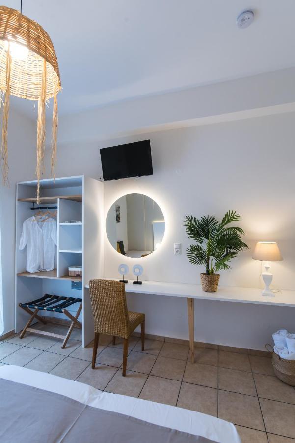 Apartment Mirage *