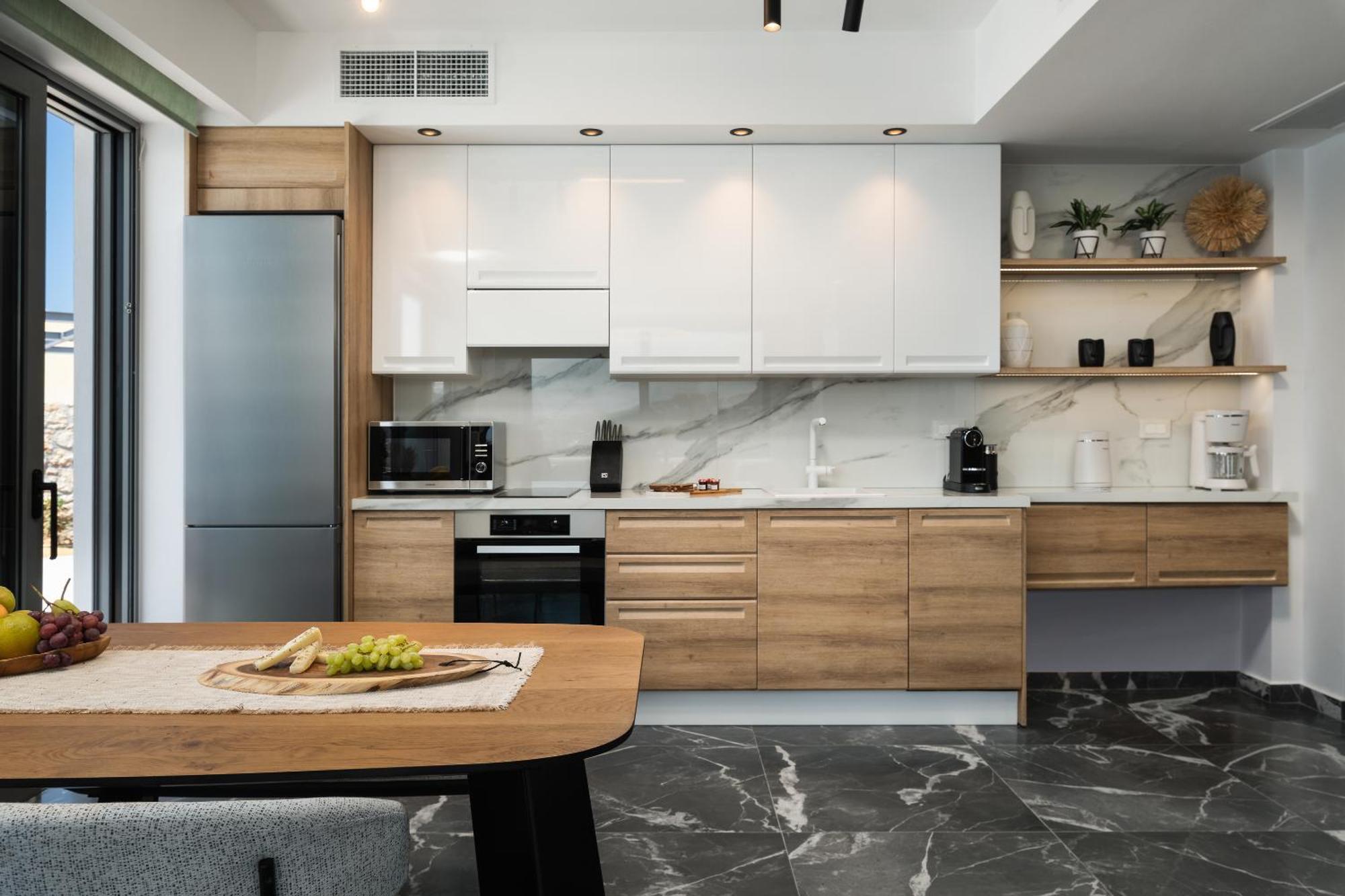 Nefelia Luxury Private
