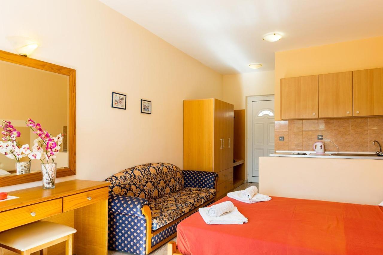 Aparthotel Summer Memories 3*