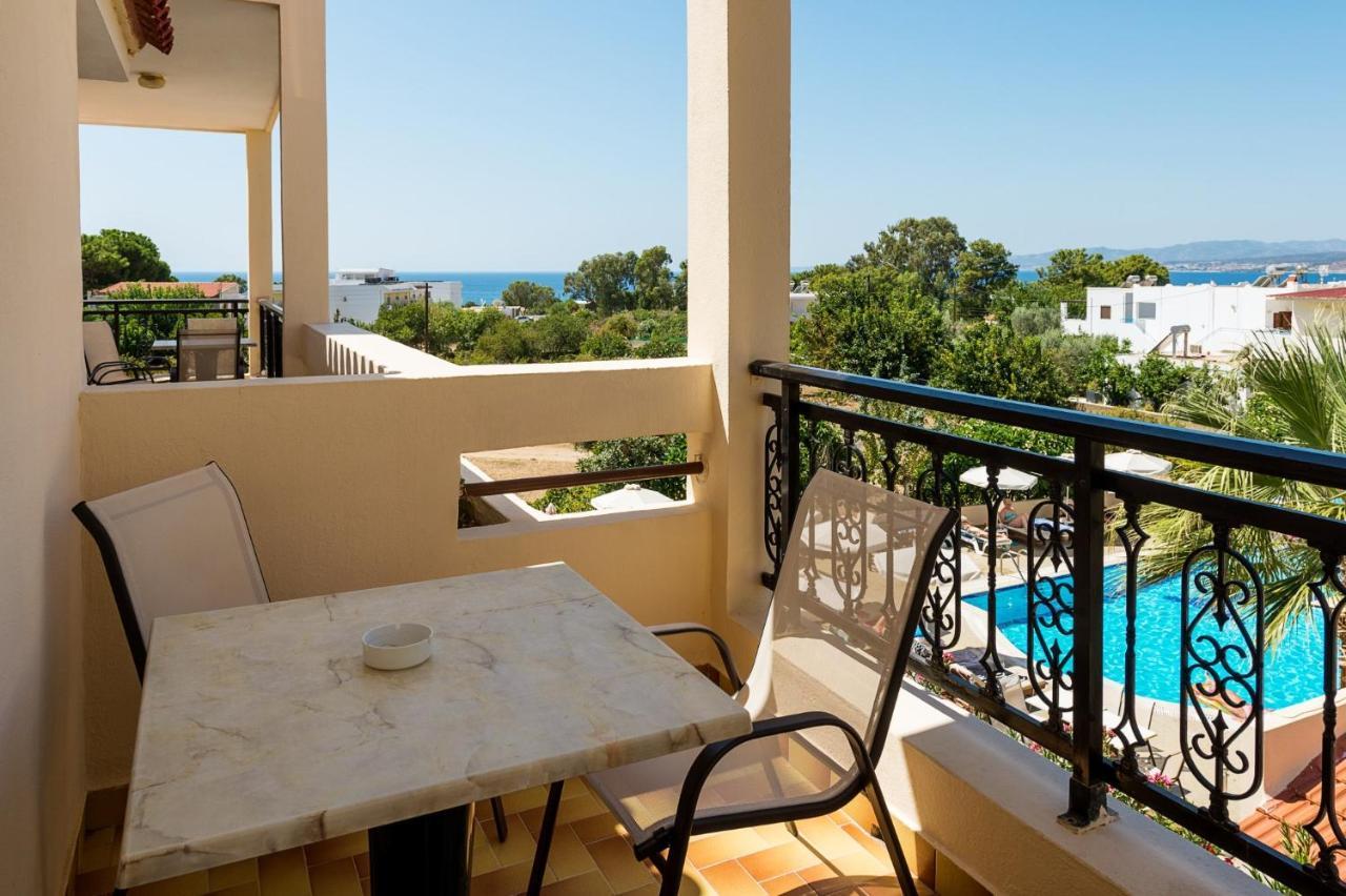 Summer Memories Aparthotel 3*