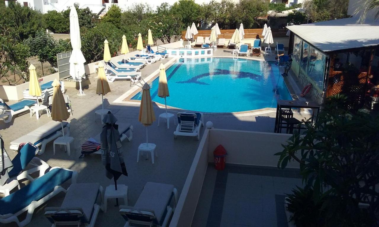 Summer Memories 3*