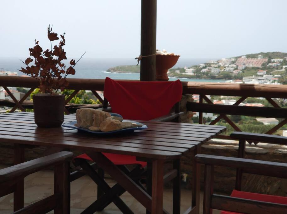 Holiday home Zenios Andros-cycladic House Overlooking Batsi Bay *