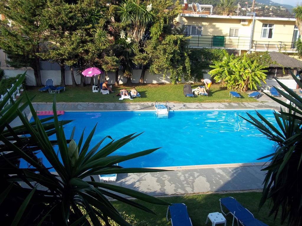 Sunrise Aparthotel 3*