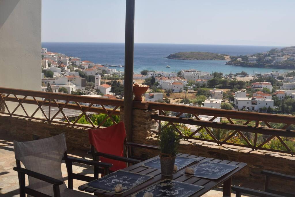 Holiday home Zenios Andros-cycladic House Overlooking Batsi Bay Batsi (Andros)