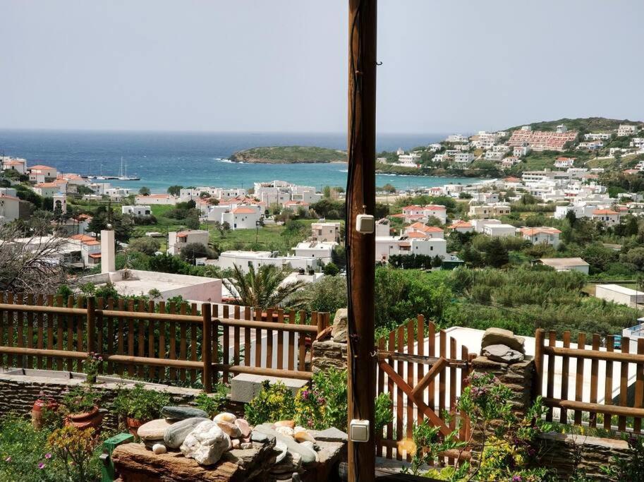 Holiday home Zenios Andros-cycladic House Overlooking Batsi Bay Batsi (Andros)