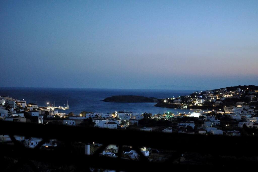 Zenios Andros-cycladic House Overlooking Batsi Bay Holiday home Batsi (Andros)