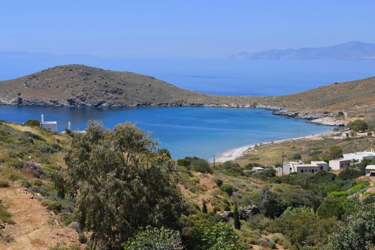'Paraside' Seaside Villa In Delfini Says Netflix Kini