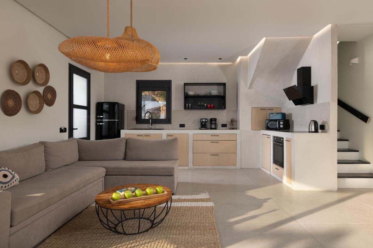 Villa Lido White