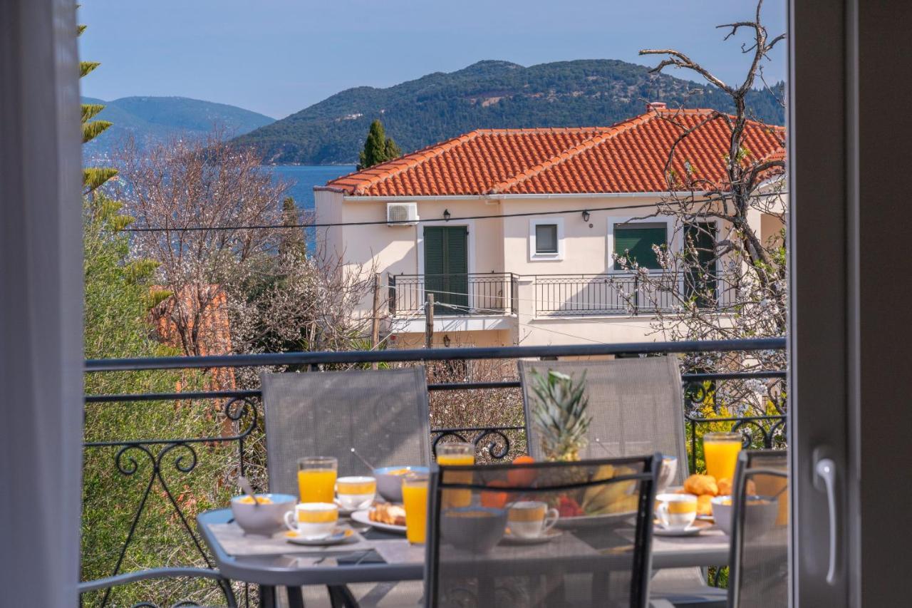 Eleni's House Karavomylos