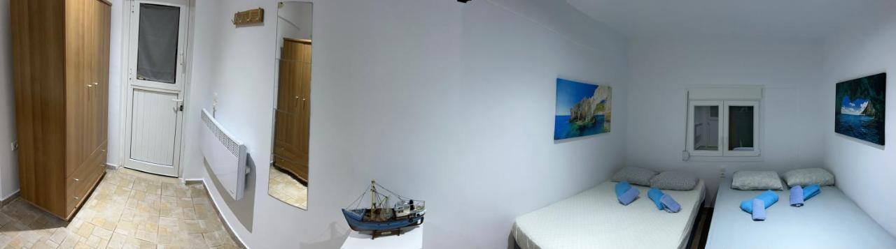 Mare Zakynthos, Private Laganas