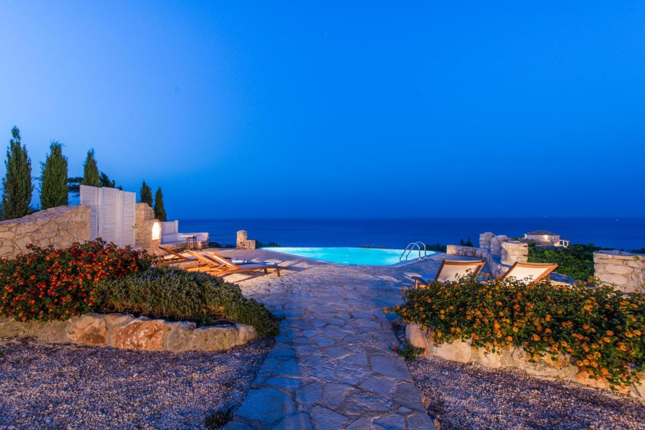 Blue Caves - Exceptional With Private Pools Direct Access To The Sea