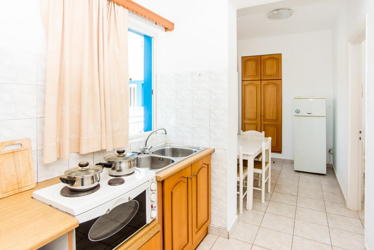 Blue White Apartments - Kefallonia Poolside Retreats Spartia (Kefalonia)