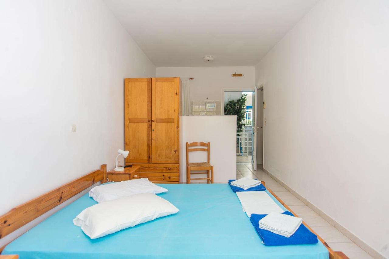 Aparthotel Blue White Apartments - Kefallonia Poolside Retreats 3*