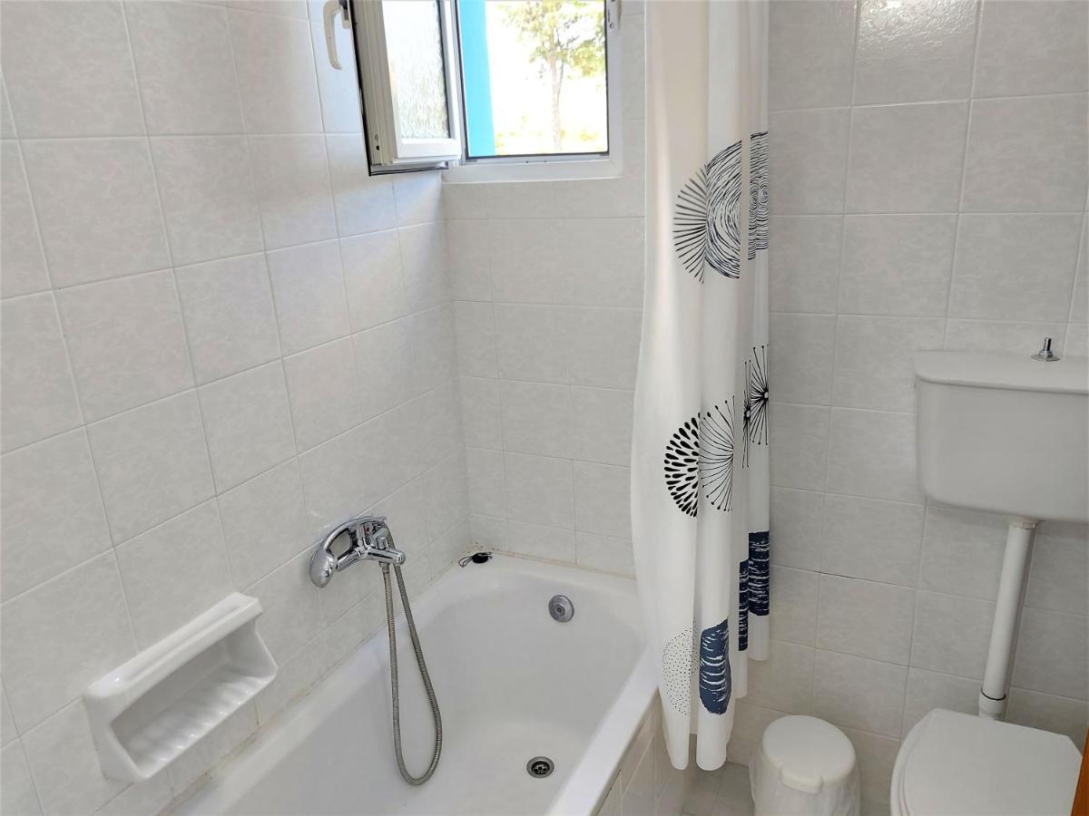 Aparthotel Blue White Apartments - Kefallonia Poolside Retreats Spartia (Kefalonia)