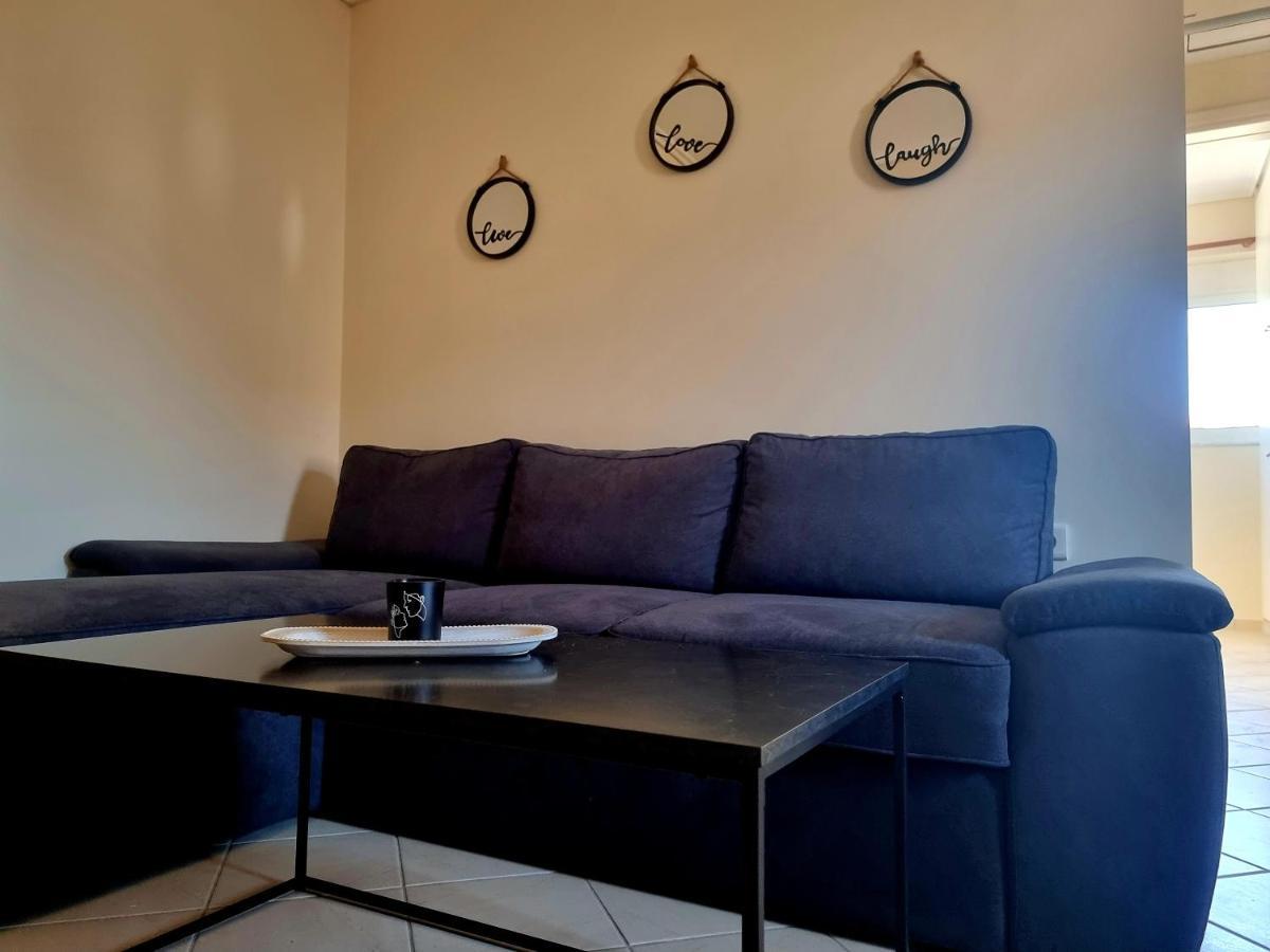In Centre By Open Apartment