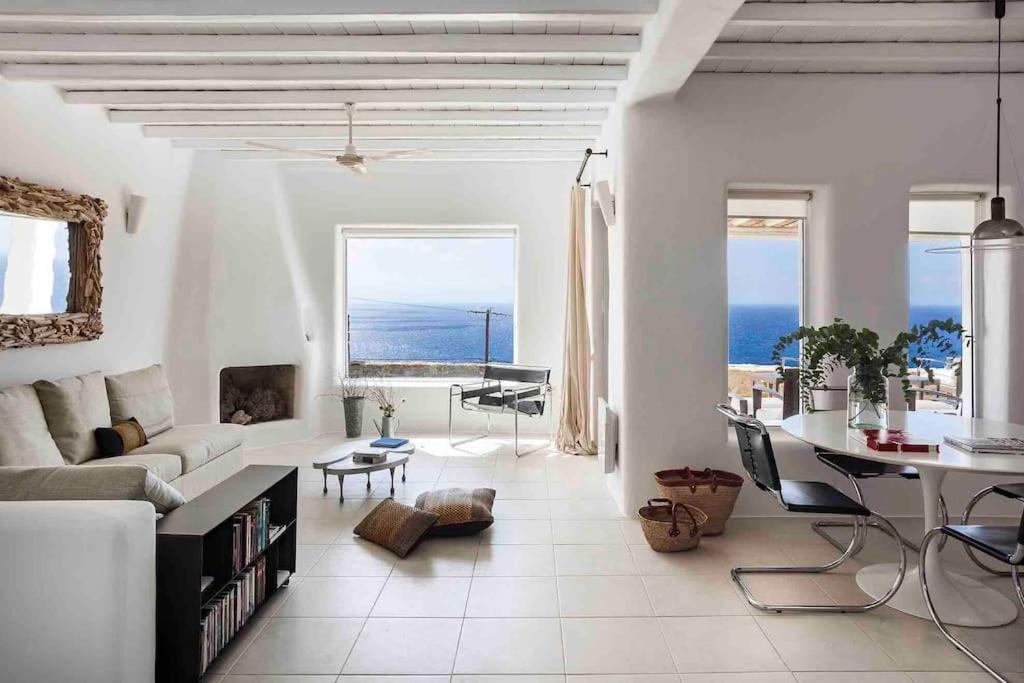 Villa Elegant Seaside Villa, Great Views, Infinity Pool, Lia, Mykonos Mykonos Town