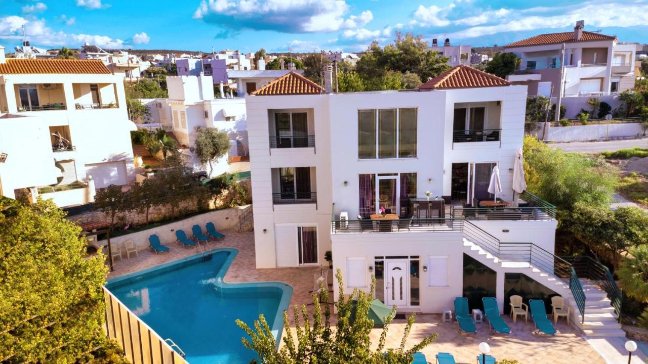 Villa Wonderful In Chania With Private Pool, Panoramic Sea Views & Spacious Interiors