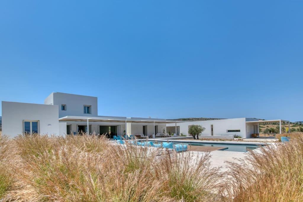 Villa Lampsi - Spacious & Modern *