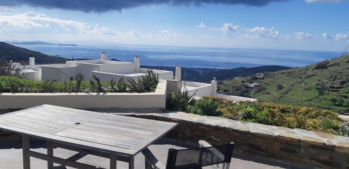 Villa Artemis In Triantaros Tinos