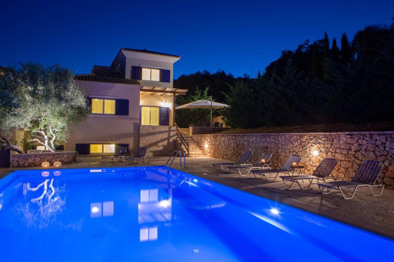 Eione-thaleia Sivota (Lefkada)