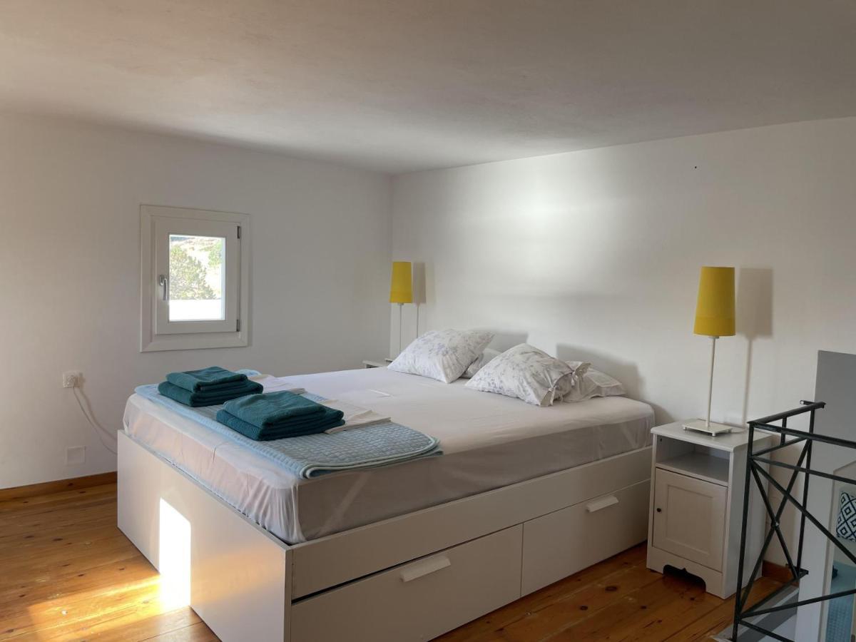 'Paraside' Seaside Villa In Delfini Says Netflix *
