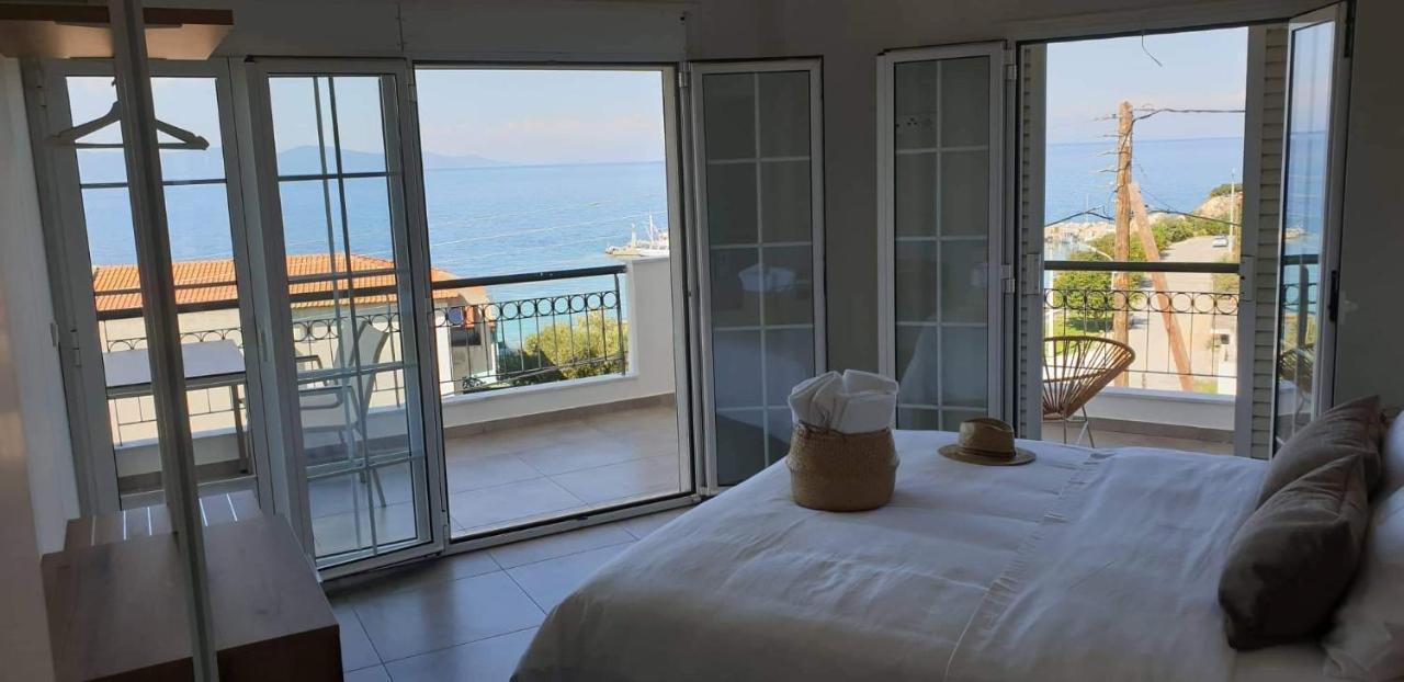 Eleni Greece - Wonderful Sea View Nea Roda