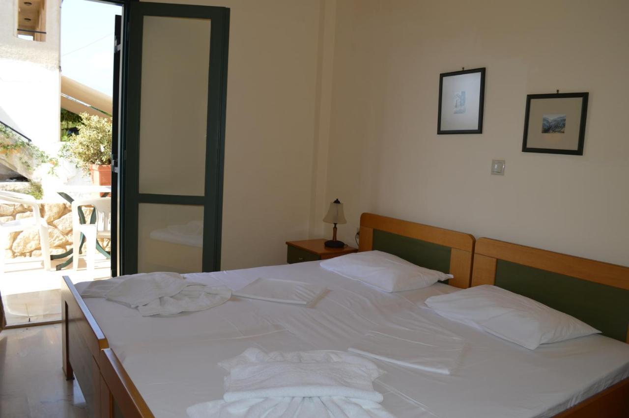 Erodios Apartment