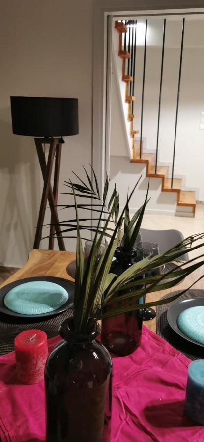 Elegant Seaside 2 Floor Apartment *