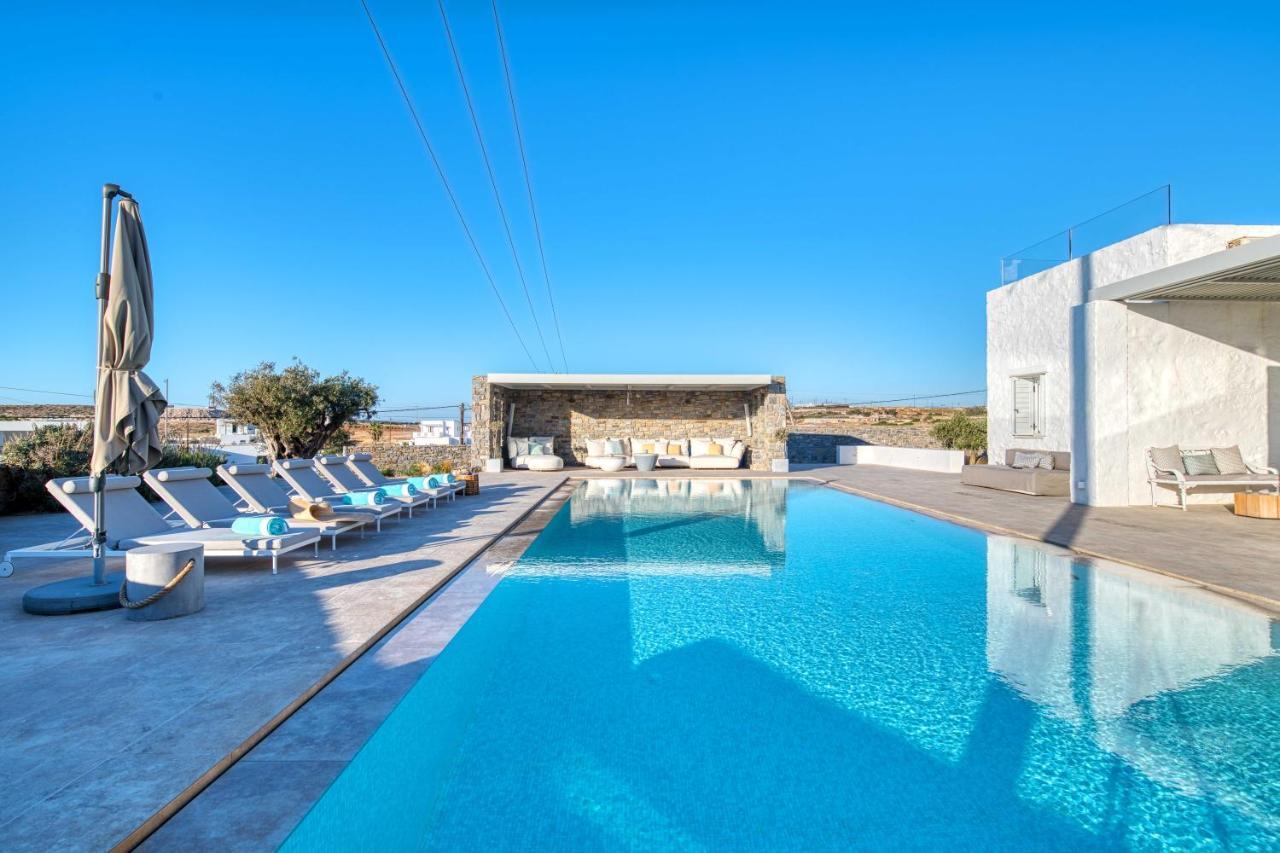 Grand Reve Paros Villa *