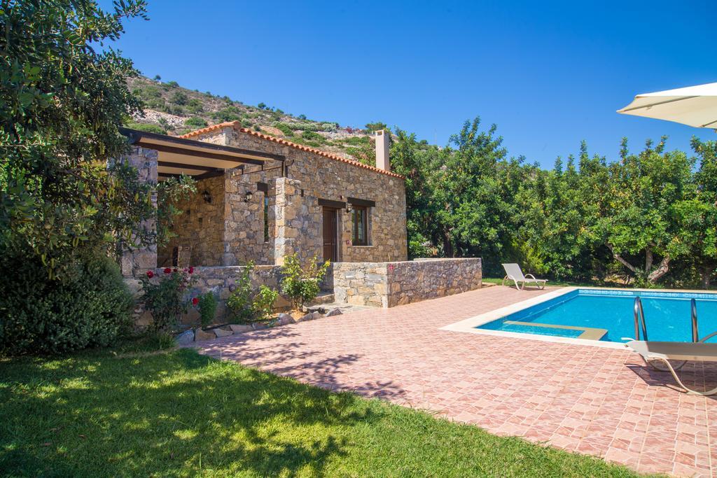 X Village Aparthotel 3*