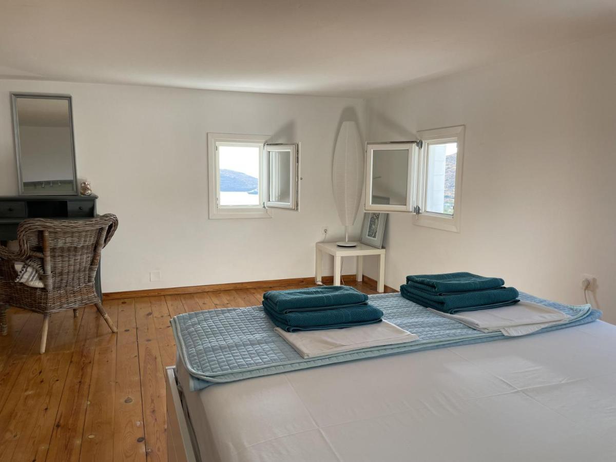 'Paraside' Seaside Villa In Delfini Says Netflix Holiday home *