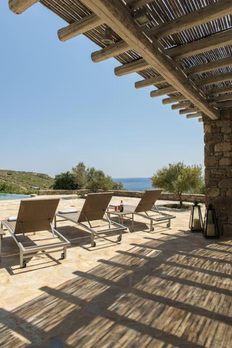 Elegant Seaside Villa, Great Views, Infinity Pool, Lia, Mykonos Villa