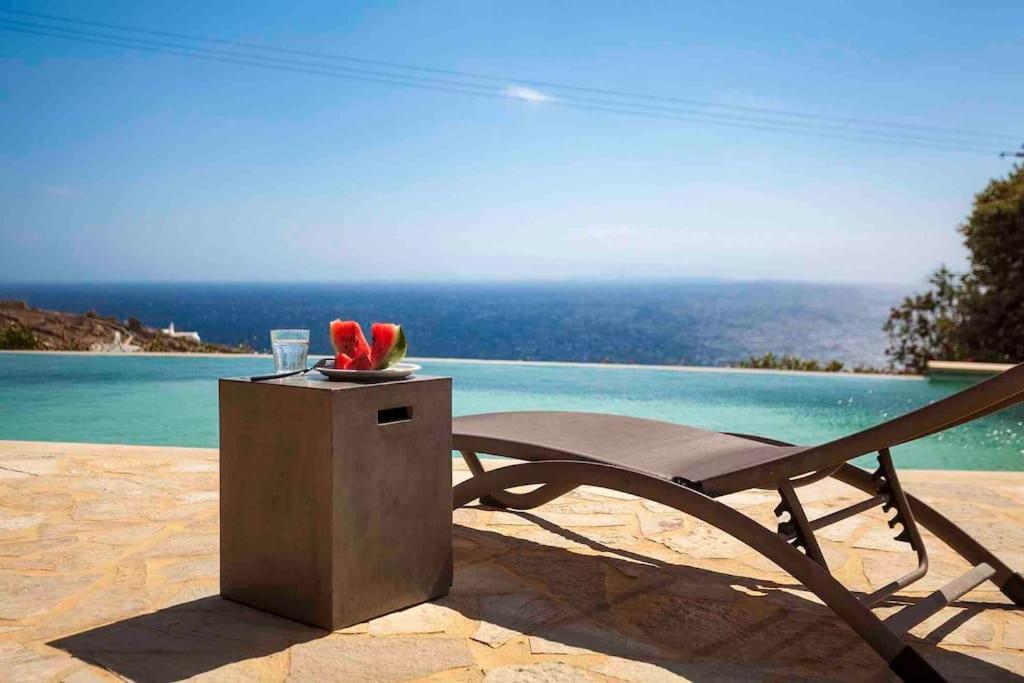 Villa Elegant Seaside Villa, Great Views, Infinity Pool, Lia, Mykonos Mykonos Town