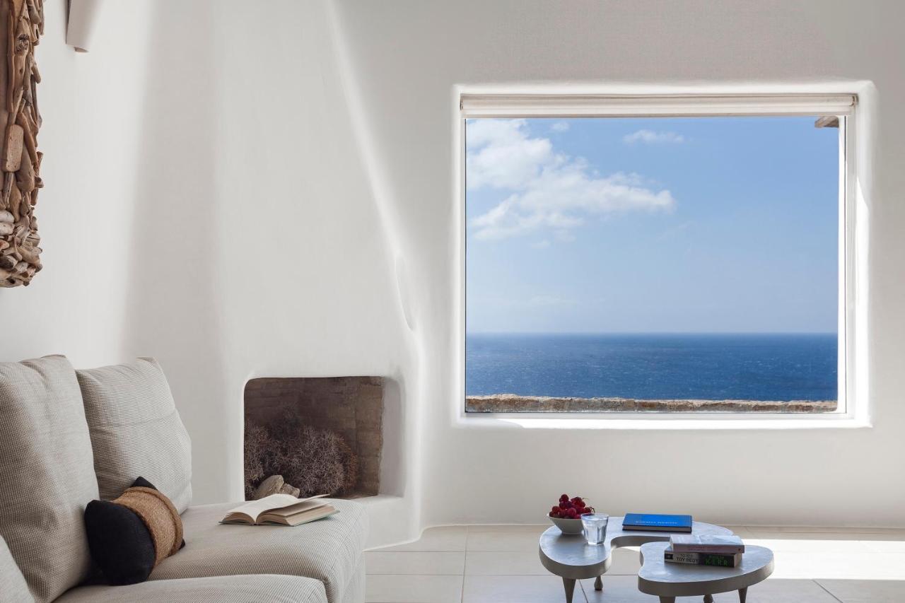 Villa Elegant Seaside Villa, Great Views, Infinity Pool, Lia, Mykonos *