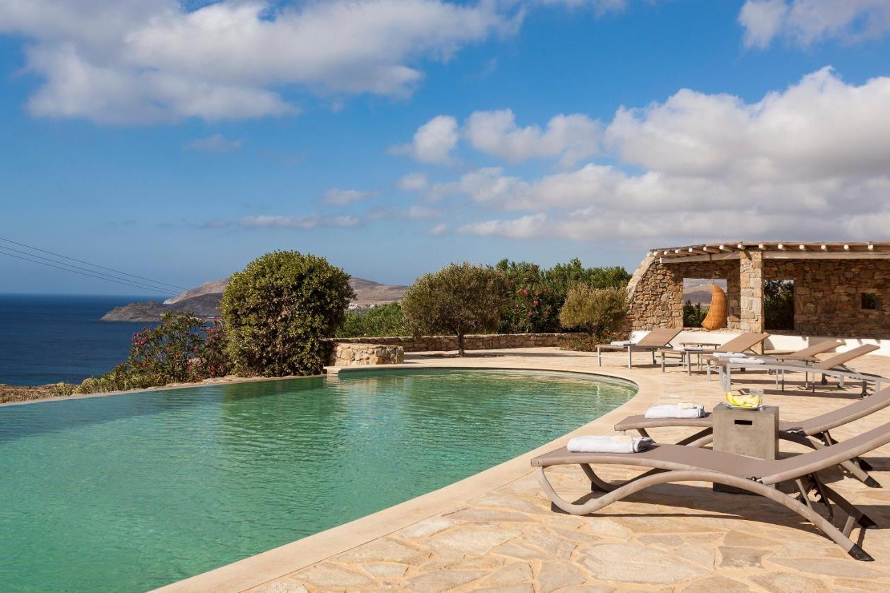 Villa Elegant Seaside Villa, Great Views, Infinity Pool, Lia, Mykonos *