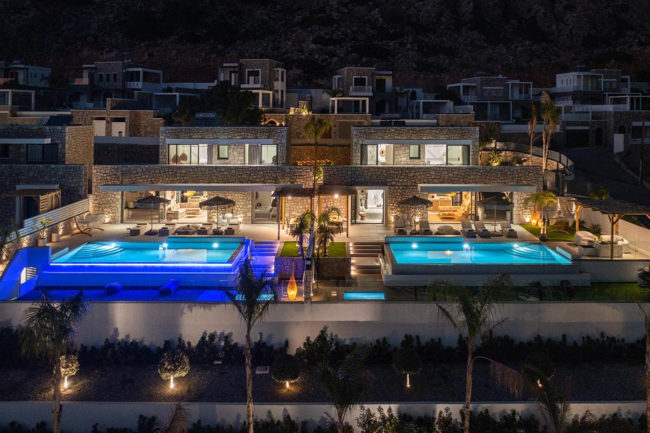 Lido White Villa *