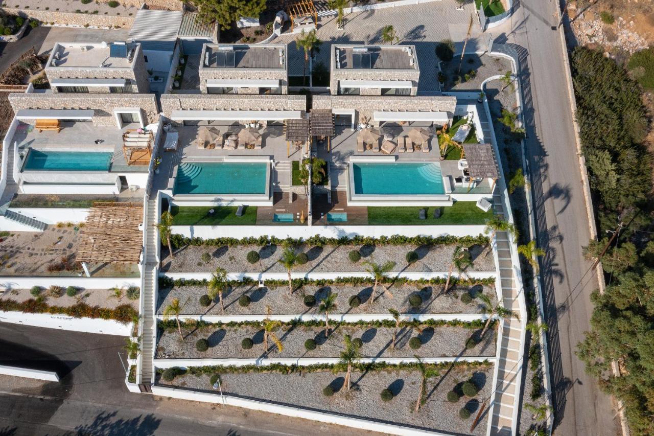 Villa Lido White *