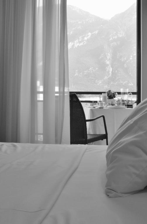 Alexakis & Hotel 3*