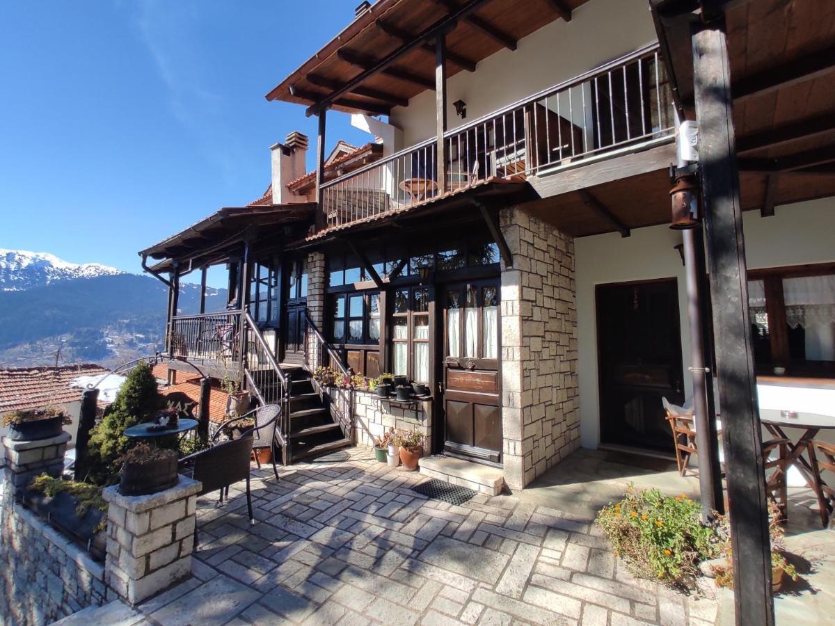 Xenonas Brizi Guest house