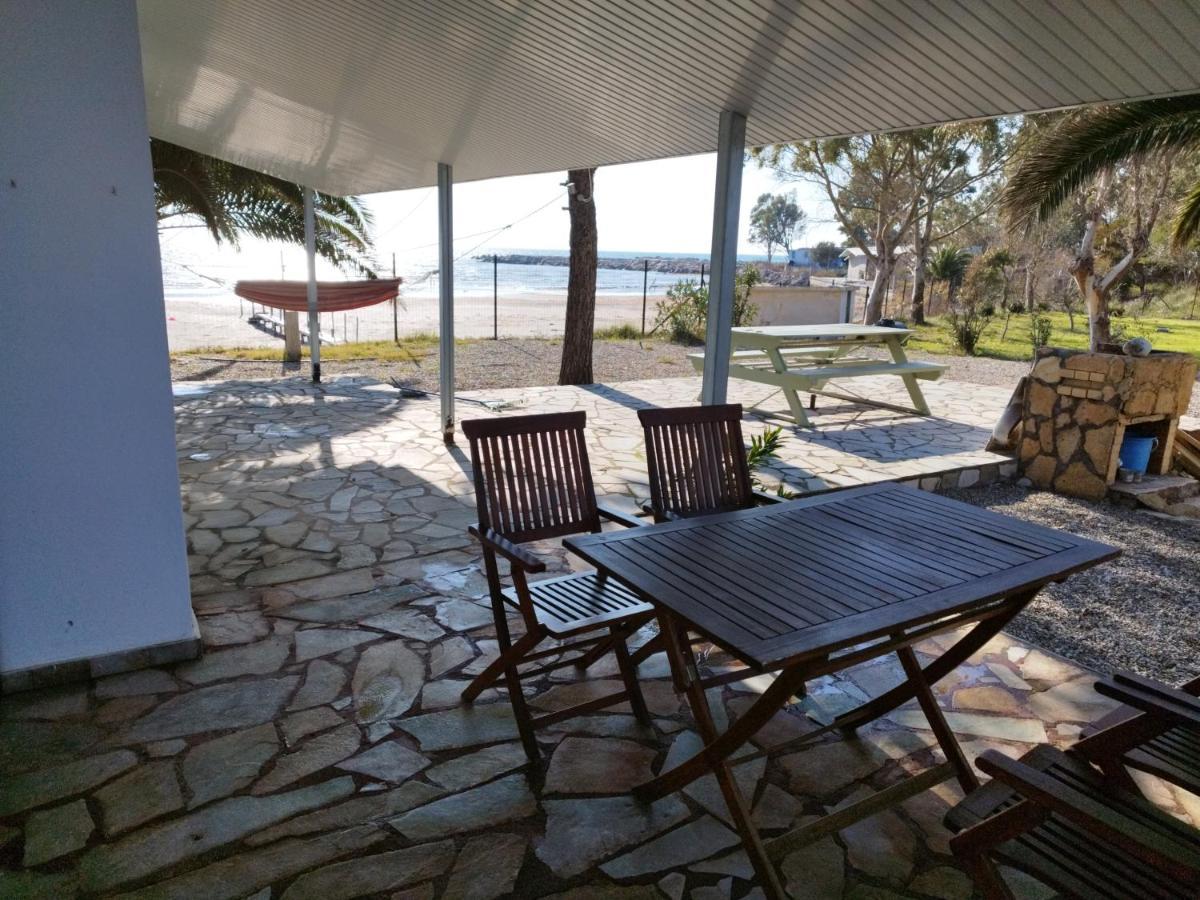 Beachfront 2br Garden Bbq Seaview Quietretreat