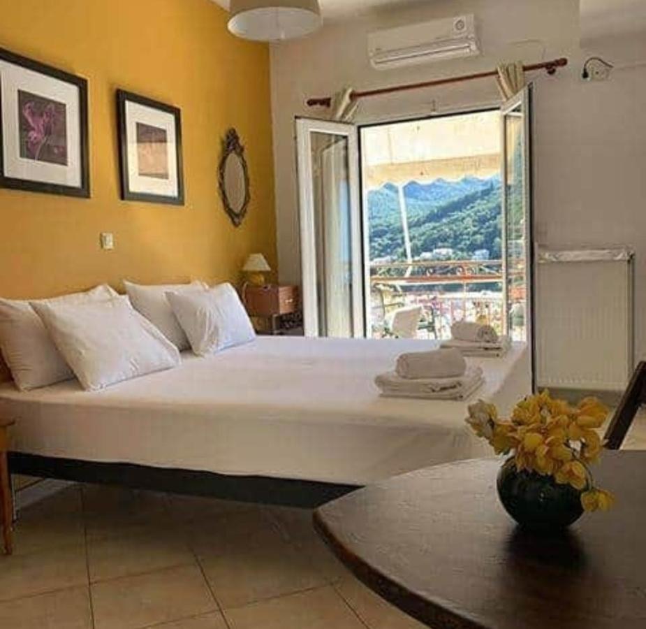 Marthas Apartment Parga