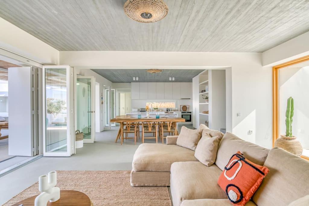 Lampsi - Spacious & Modern * Isterni (Paros)