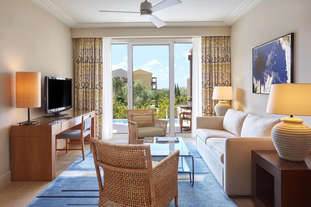 The Westin Resort, Costa Navarino 5* Romanos (Messenia)