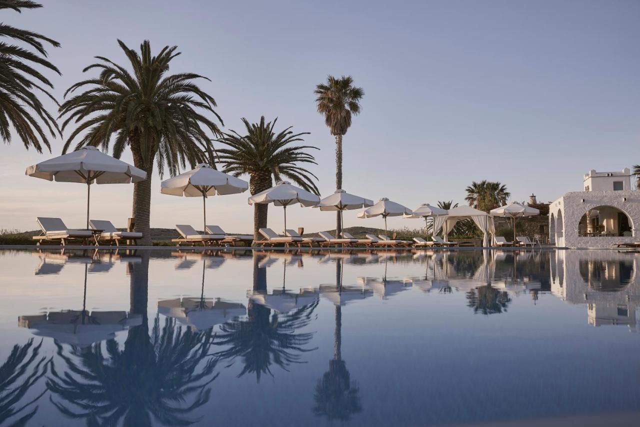 Yria Island Boutique & Parasporos
