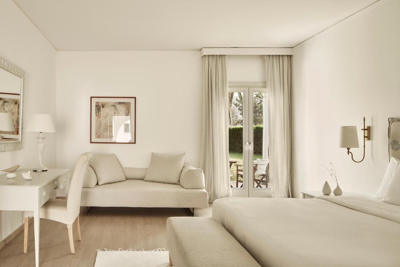 Hotel Yria Island Boutique & Parasporos