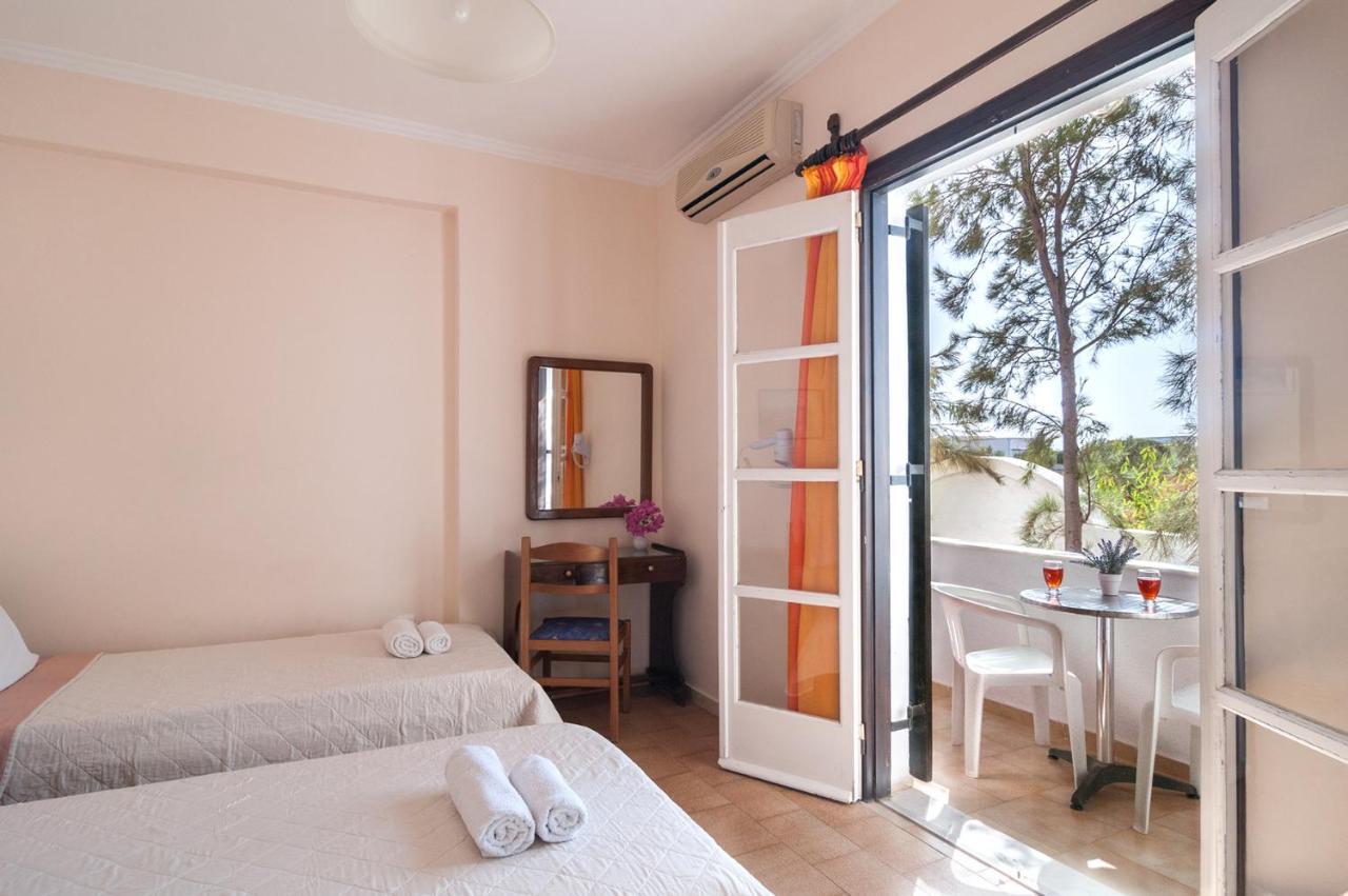 Santorini Hotel Perissa (Santorini)