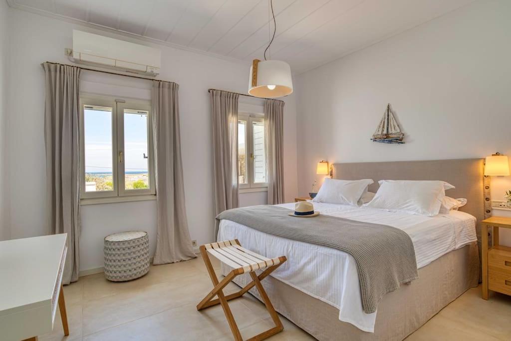 Grand Reve Paros Naousa (Paros)
