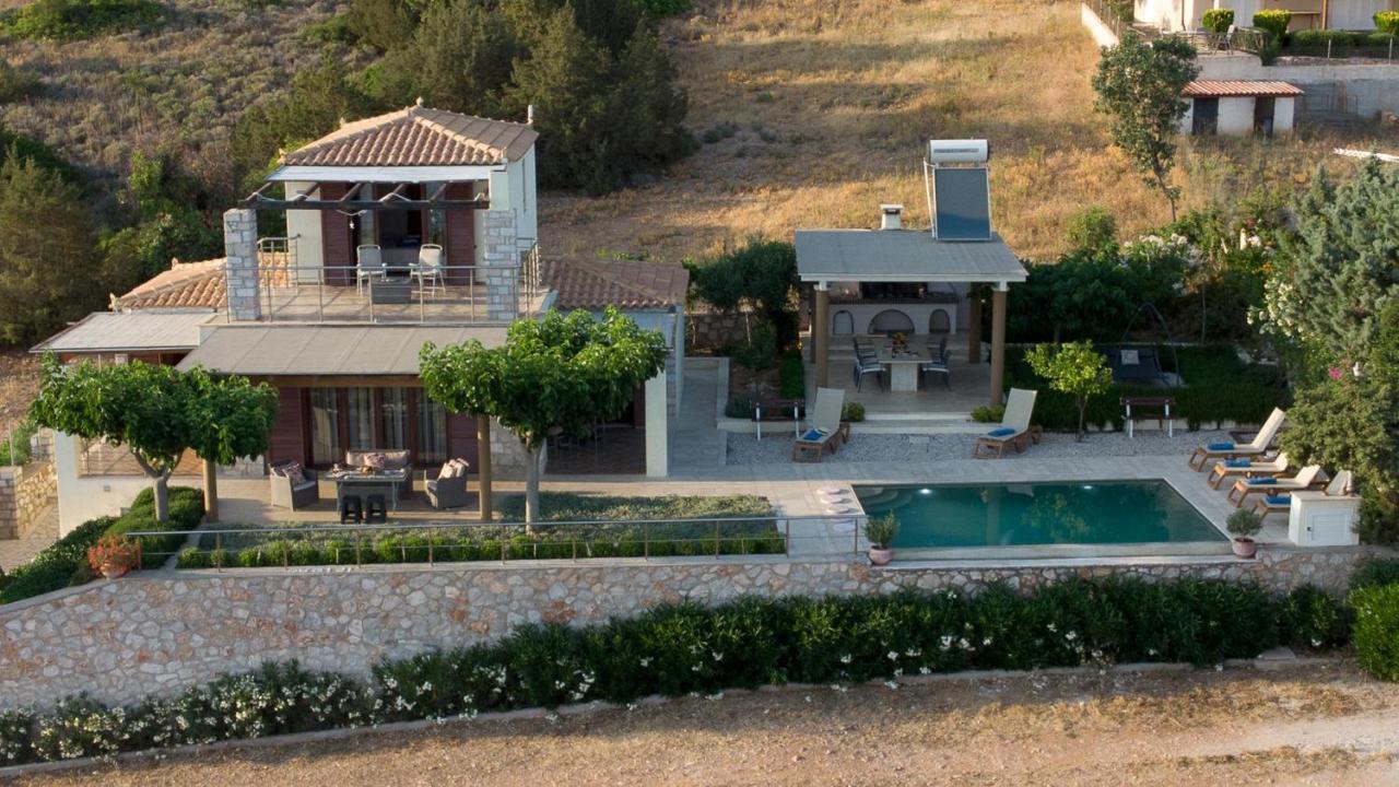 Holiday home Irida