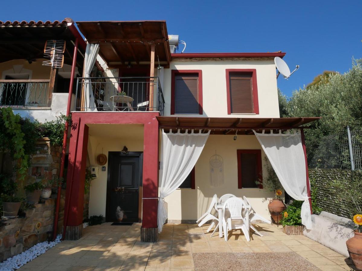 Casa Di Grigoris Holiday home