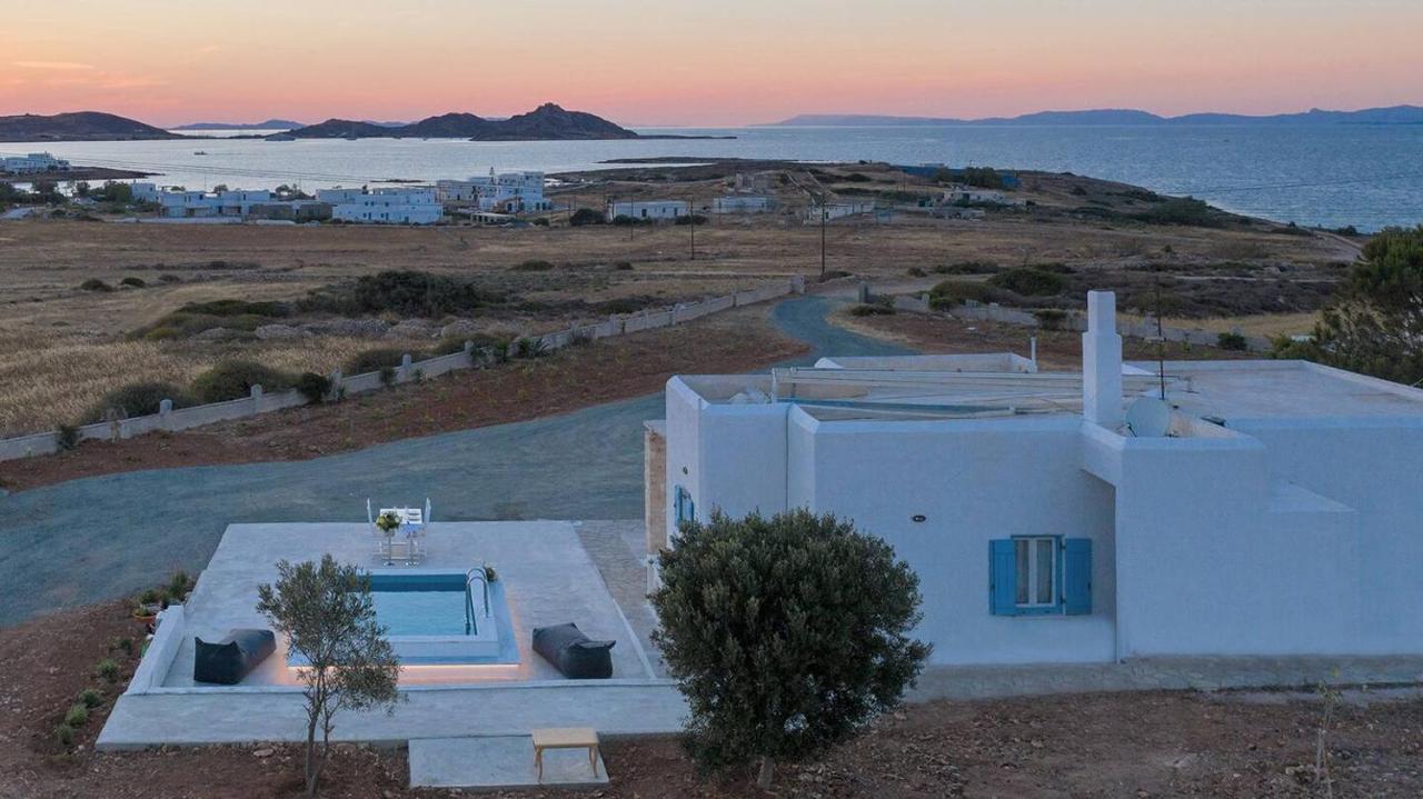 Sail Villa Naousa (Paros)